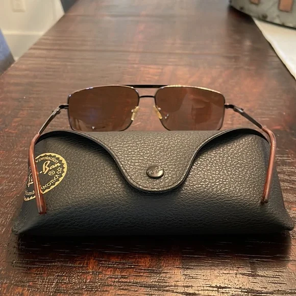 Authentic Ray-Ban Aviator Style Sunglasses - Picture 7 of 9